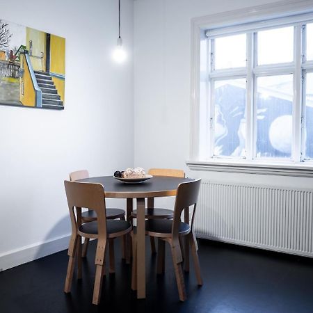 Luna Apartments - Laugavegur 37 Рейкявик Екстериор снимка