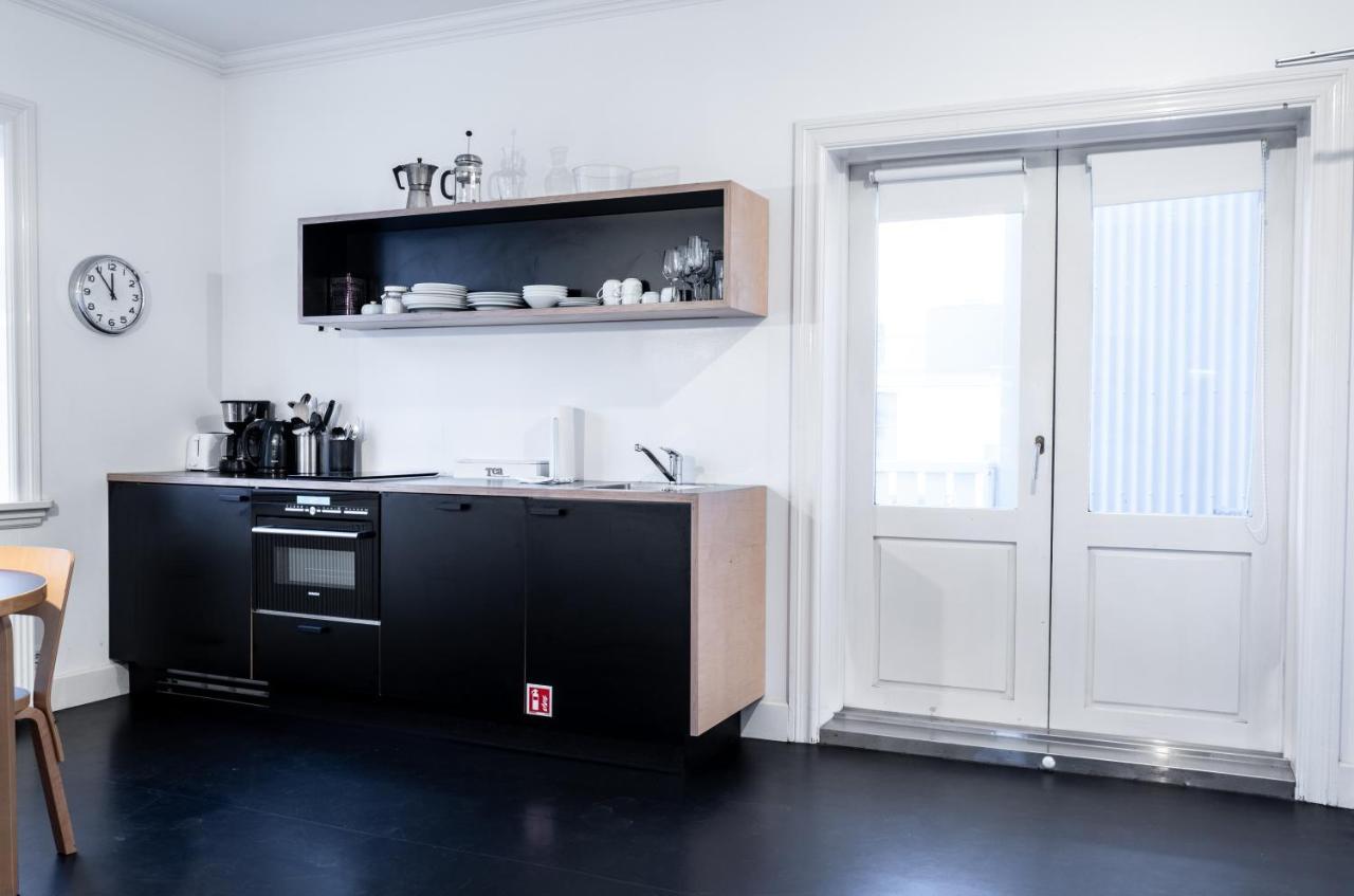 Luna Apartments - Laugavegur 37 Рейкявик Екстериор снимка